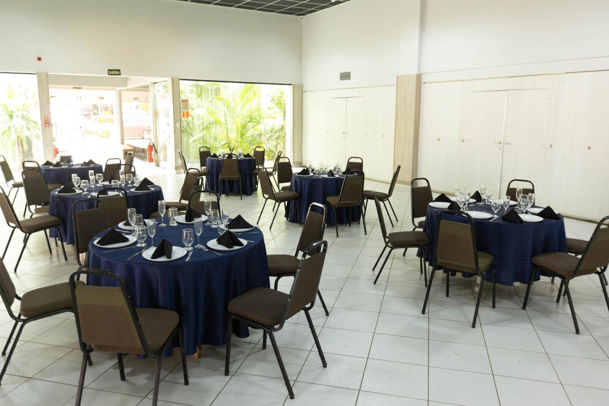 Hits Pantanal Hotel Aeroporto Várzea Grande Kültér fotó