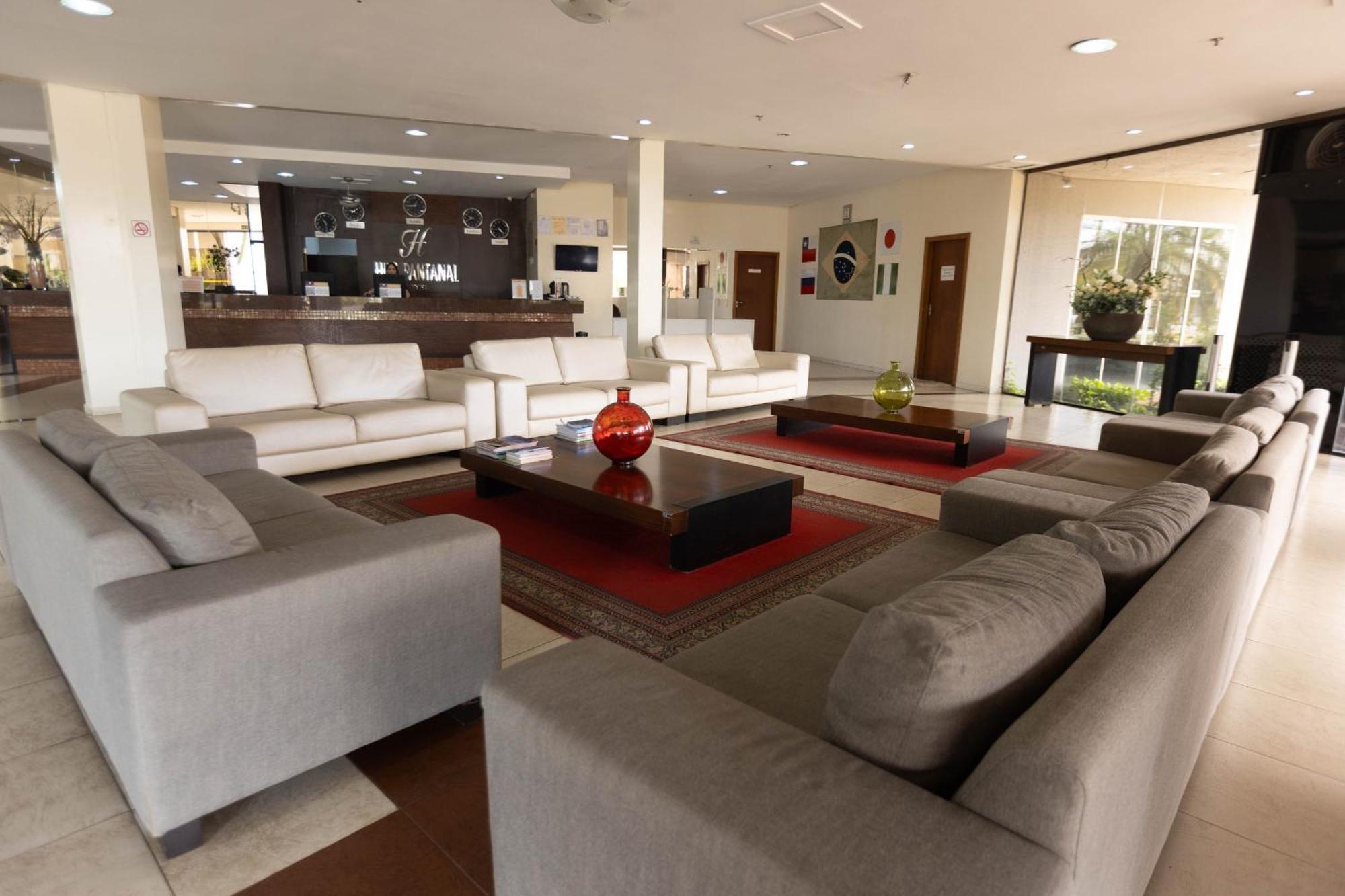 Hits Pantanal Hotel Aeroporto Várzea Grande Kültér fotó